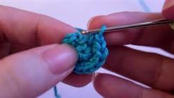 Вязание крючком для начинающих. Как вязать круг. Кольцо амигуруми. #4
