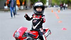 ?? Дети на Мотоциклах в 3 Года ! (Kids on Motorcycles) ?? !

