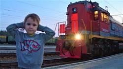 Поезда и железная дорога видео про поезда для детей смотрим товарный и пассажирский поезд
