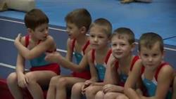 Показательная тренировка по спортивной гимнастике мальчиков 5-6 лет. Тренер - Сопин Н. Н.
